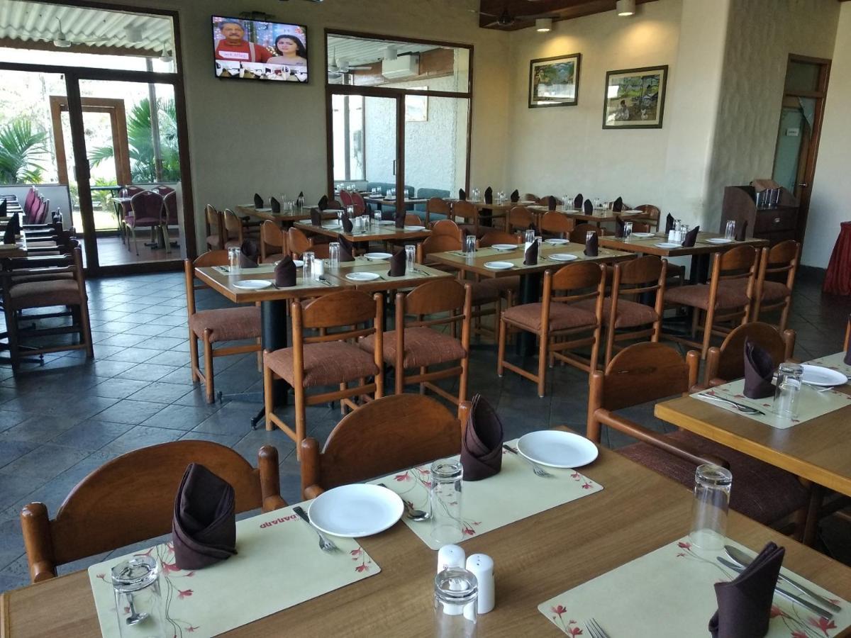 Chryso Hotels Pvt Ltd Ankleshwar Exteriör bild