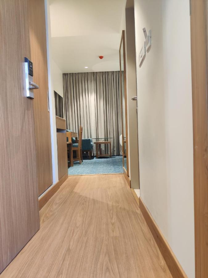 Chryso Hotels Pvt Ltd Ankleshwar Exteriör bild